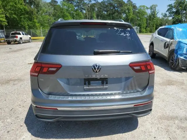 2022 VOLKSWAGEN TIGUAN SE  