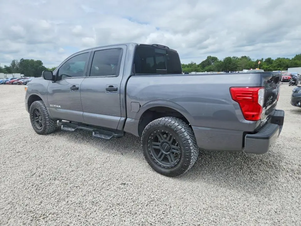 2021 NISSAN TITAN SV  