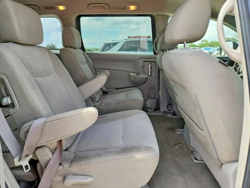 2016 NISSAN QUEST 3.5 SV  