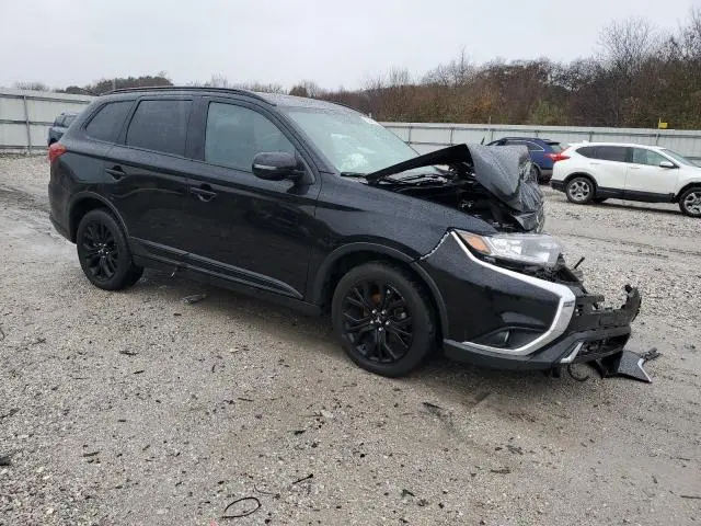 2019 MITSUBISHI OUTLANDER SE  