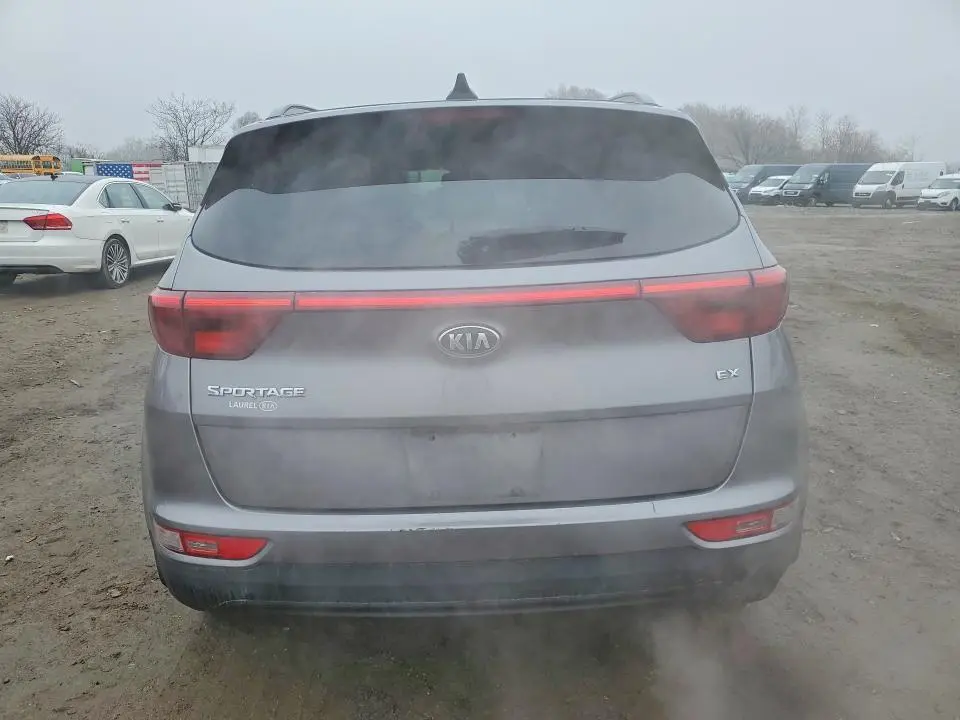 2018 KIA SPORTAGE EX  