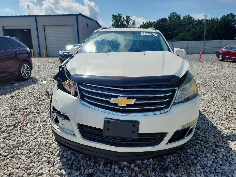 2013 CHEVROLET TRAVERSE LT  