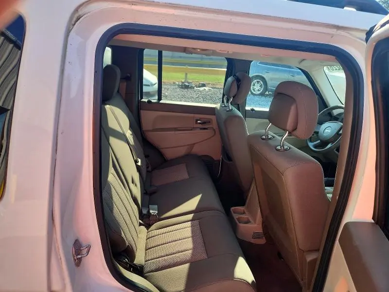 2010 JEEP LIBERTY SPORT  
