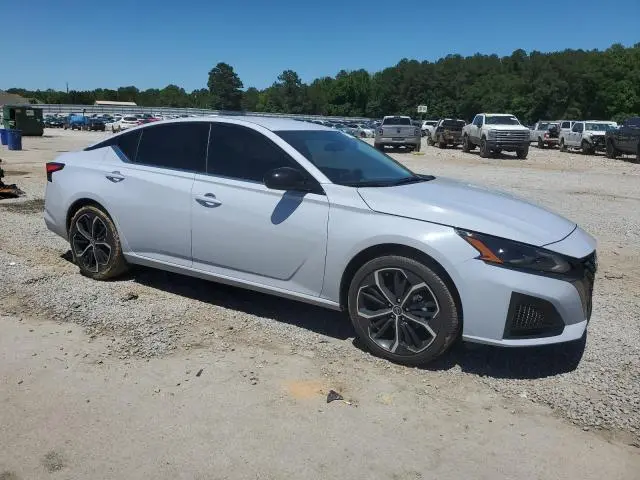 2025 NISSAN ALTIMA SR  