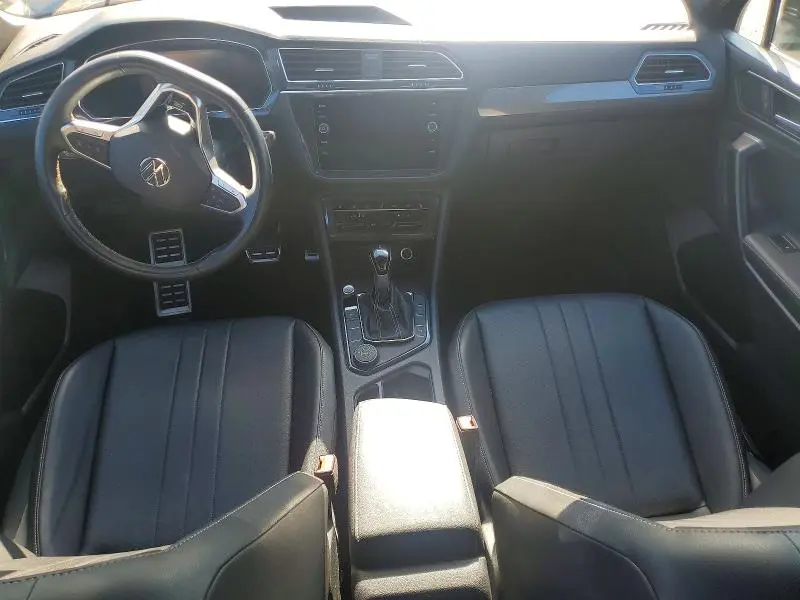 2023 VOLKSWAGEN TIGUAN SE R-LINE BLACK  
