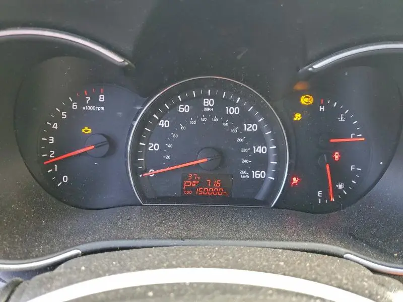 2014 KIA SORENTO LX  