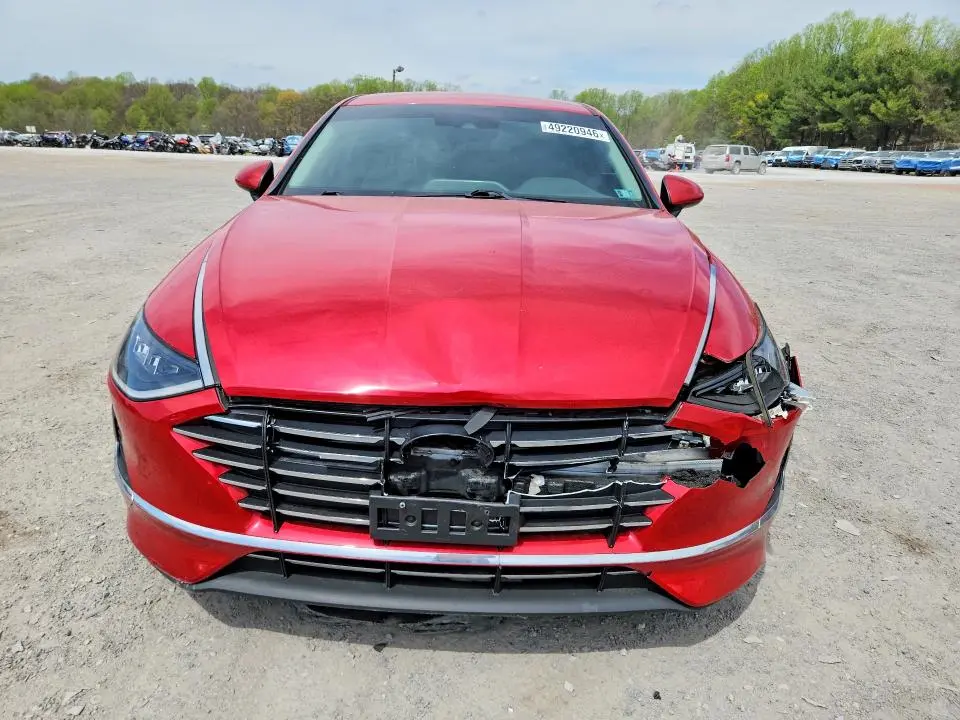 2021 HYUNDAI SONATA SE  
