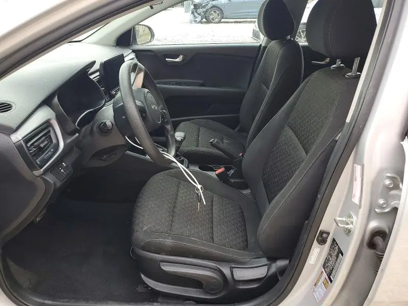 2022 KIA RIO LX  