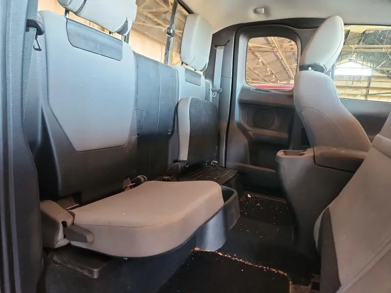 2019 TOYOTA TACOMA SR5 V6  