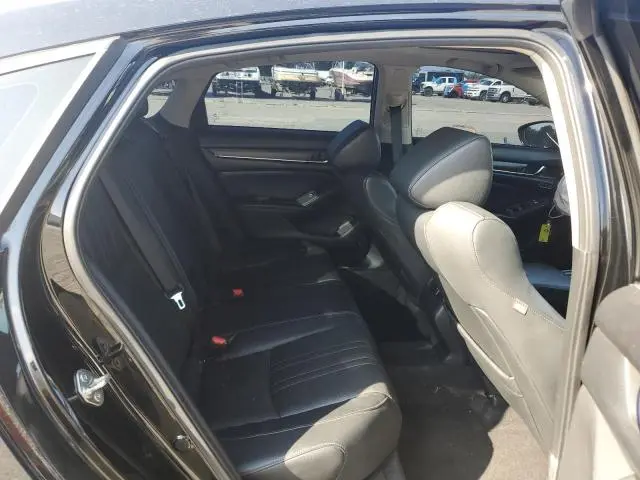 2018 HONDA ACCORD TOURING  