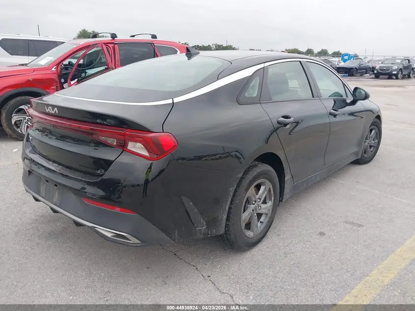 2022 KIA K5 LX