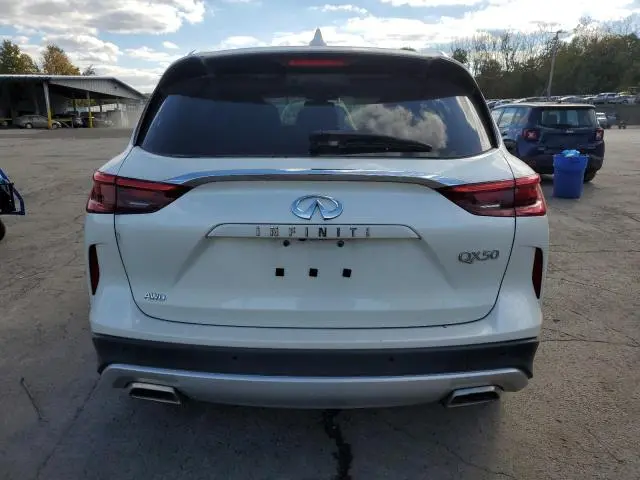 2021 INFINITI QX50 LUXE  