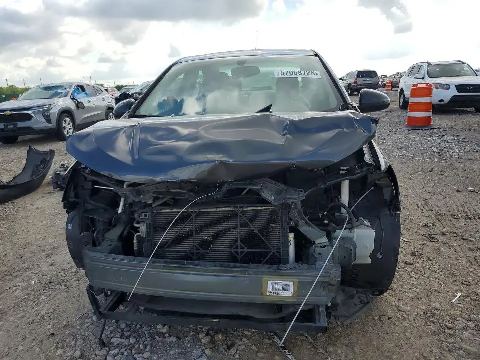 2018 CHEVROLET SONIC LT  