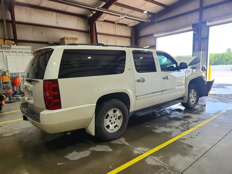 2013 CHEVROLET SUBURBAN K1500 LTZ  