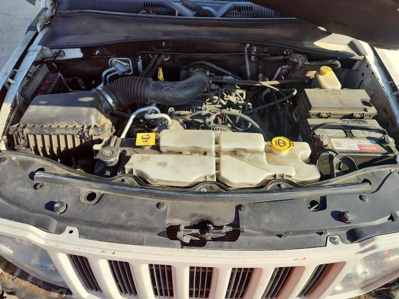 2010 JEEP LIBERTY SPORT  