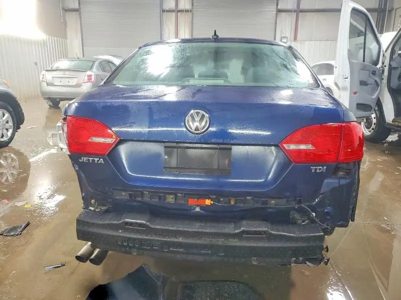 2013 VOLKSWAGEN JETTA TDI  