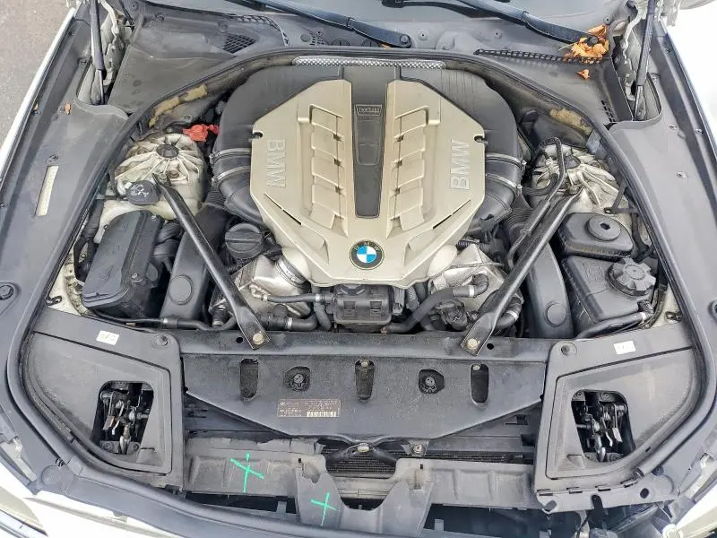 2013 BMW 550 XI  