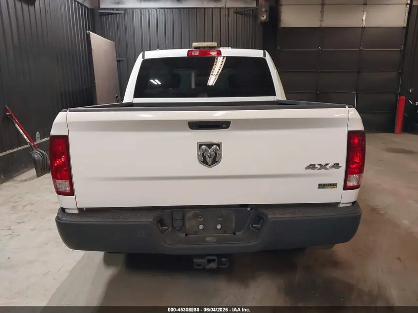 2017 RAM 1500 TRADESMAN  4X4 5'7 BOX