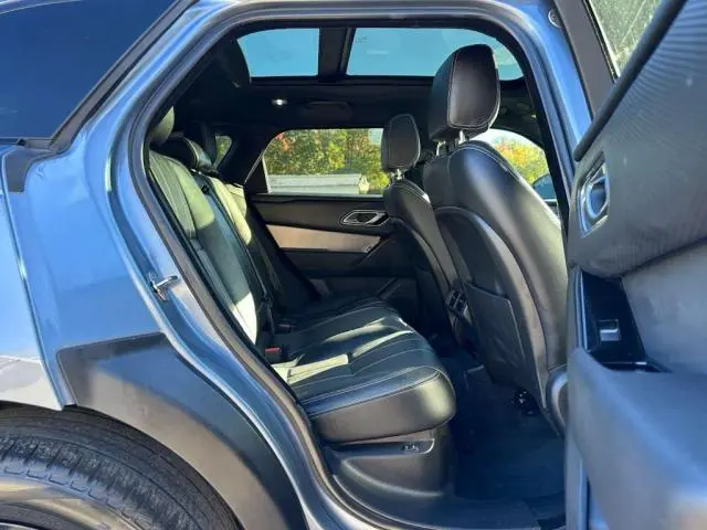 2023 LAND ROVER RANGE ROVER VELAR R-DYNAMIC S  