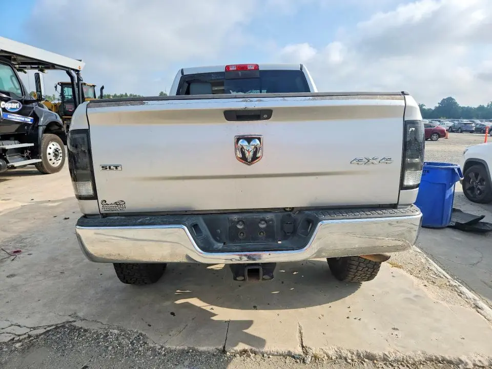 2014 RAM 2500 SLT  