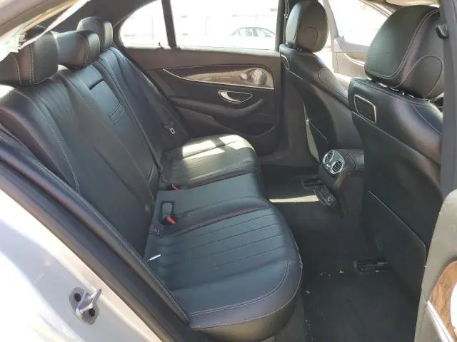 2019 MERCEDES-BENZ E 300  