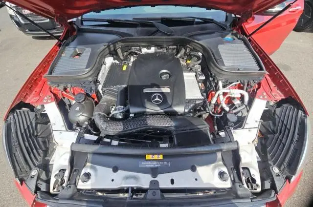 2019 MERCEDES-BENZ GLC 300  