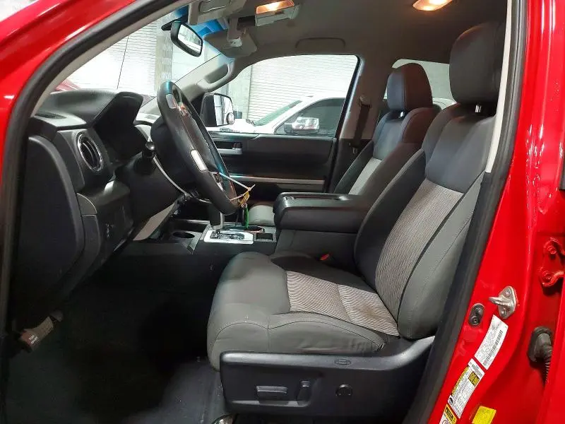 2014 TOYOTA TUNDRA SR5  