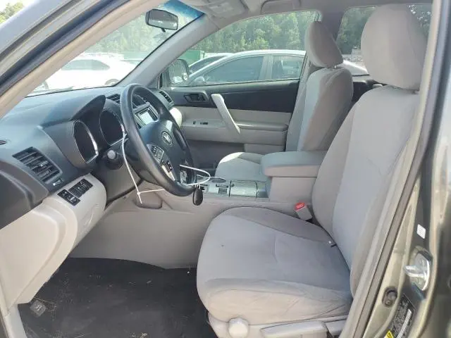 2013 TOYOTA HIGHLANDER BASE  