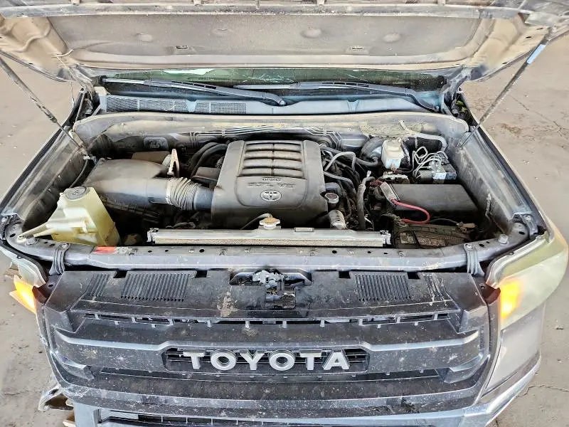 2015 TOYOTA TUNDRA SR5  