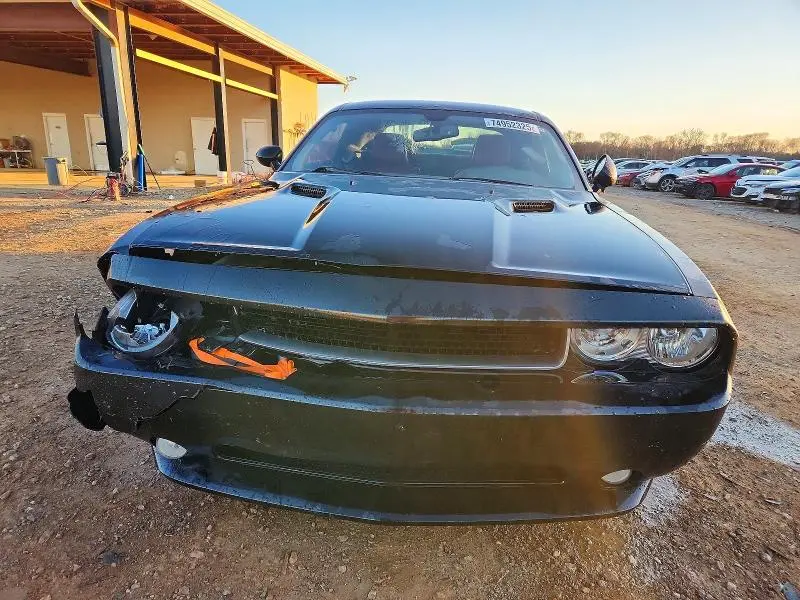 2013 DODGE CHALLENGER SXT  