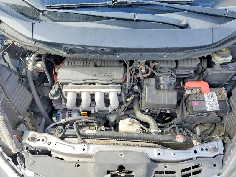 2010 HONDA FIT   