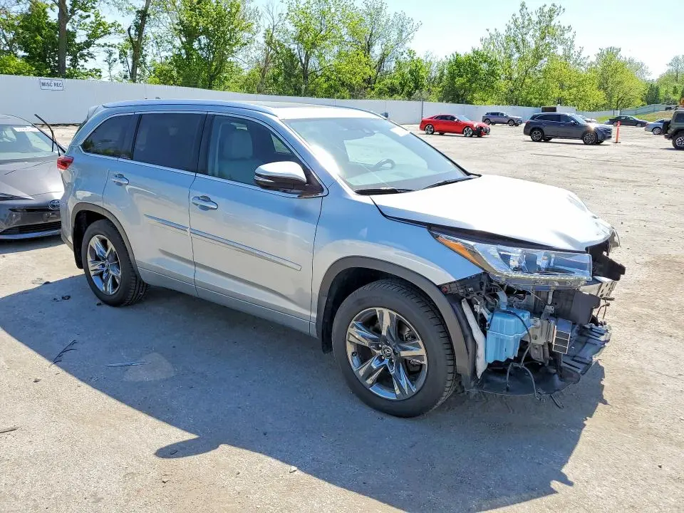 2017 TOYOTA HIGHLANDER LIMITED PLATINUM  