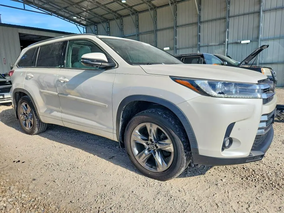 2019 TOYOTA HIGHLANDER LIMITED PLATINUM  