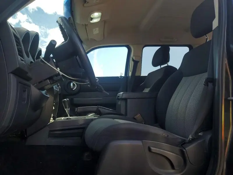 2010 DODGE NITRO SE  