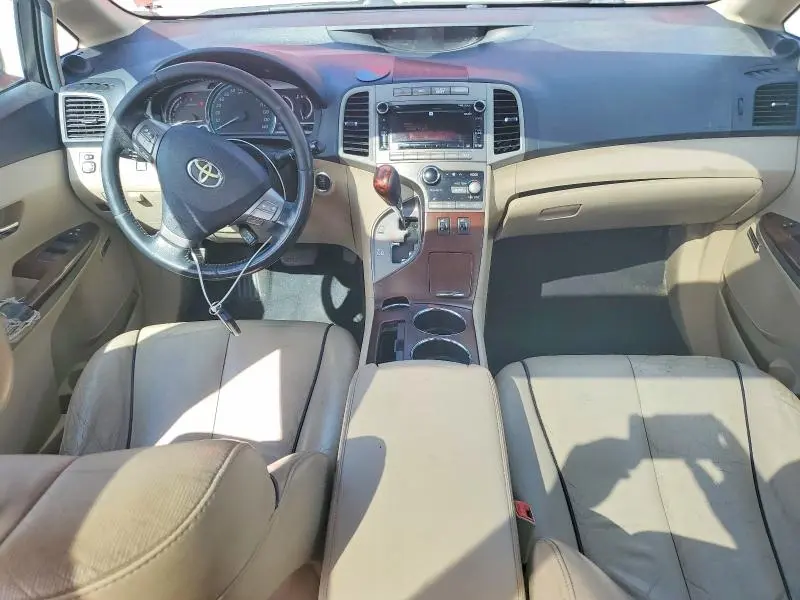 2011 TOYOTA VENZA AWD V6  