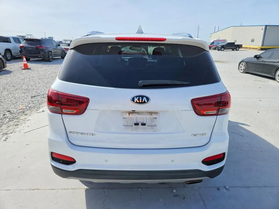 2019 KIA SORENTO EX V6  