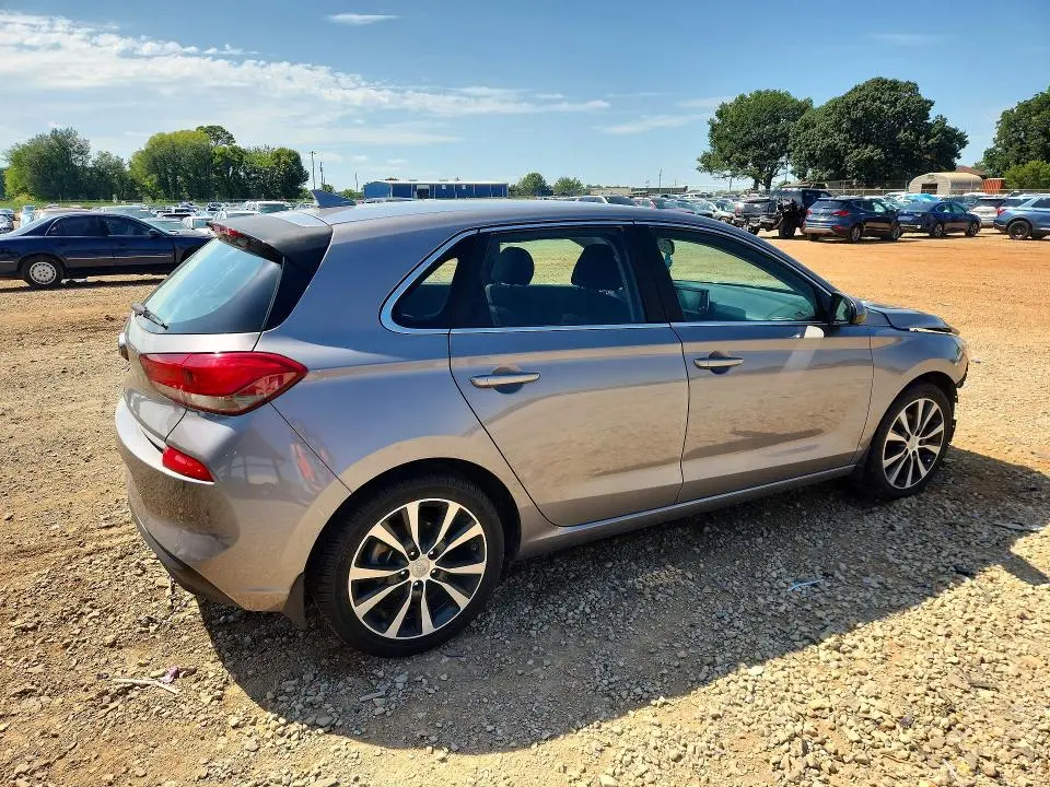 2020 HYUNDAI ELANTRA GT BASE  