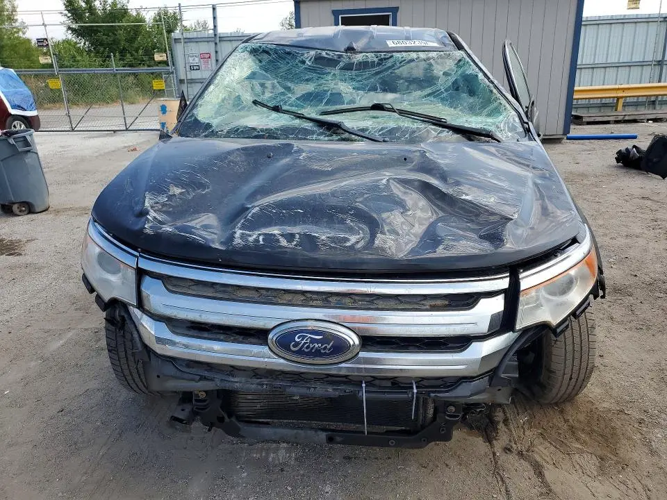 2013 FORD EDGE SE  