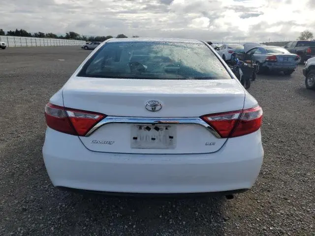 2015 TOYOTA CAMRY LE  