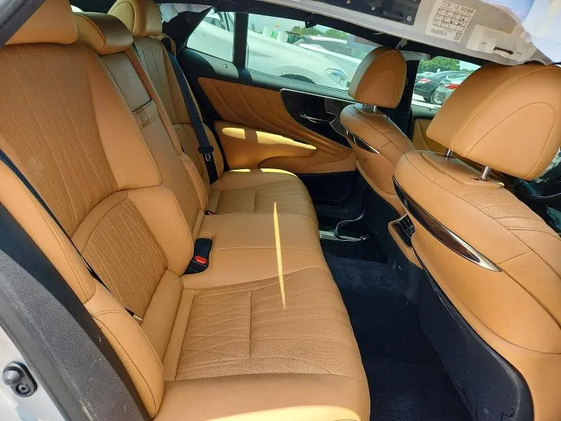 2024 LEXUS LS 500 BASE  