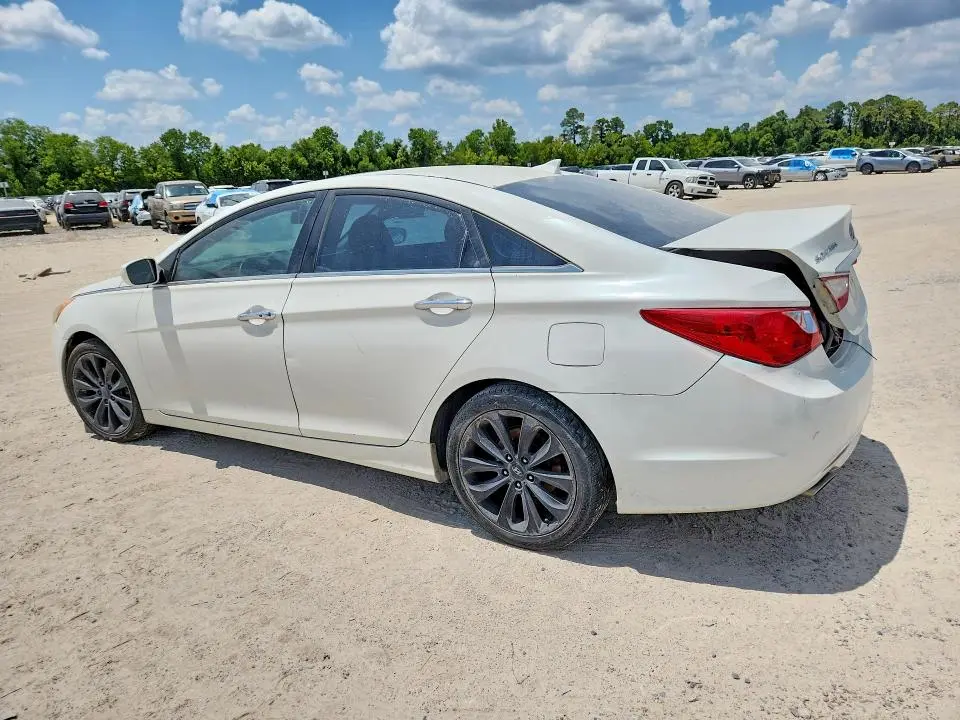 2012 HYUNDAI SONATA SE  