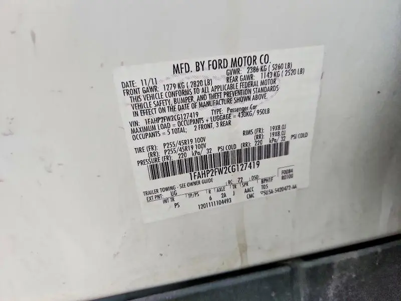 2012 FORD TAURUS LIMITED  