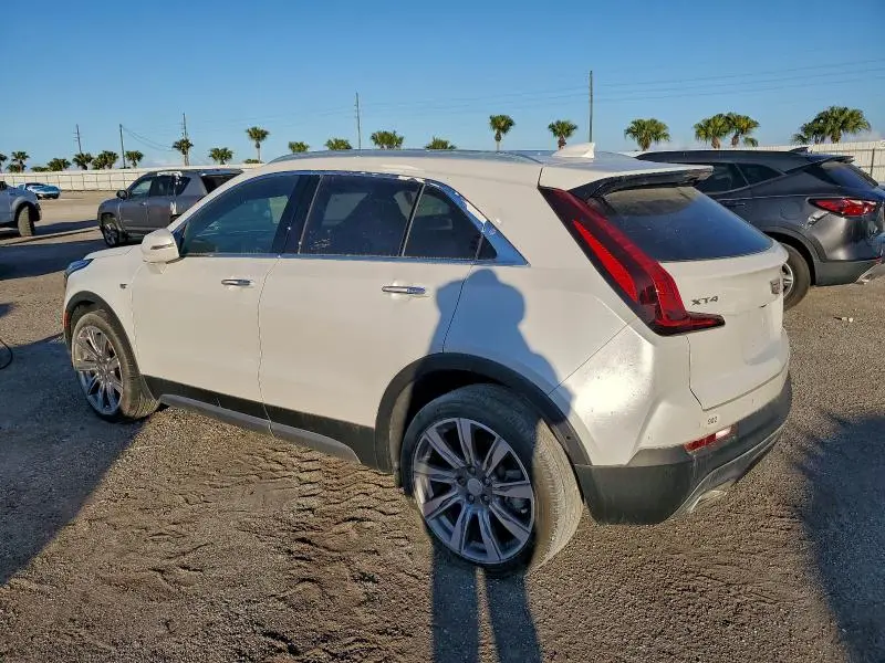 2019 CADILLAC XT4 PREMIUM LUXURY  