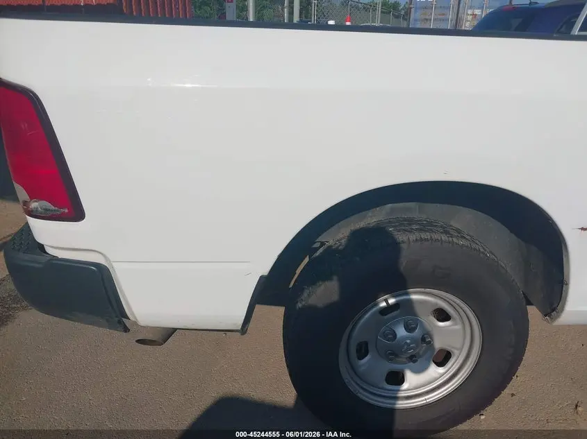 2019 RAM 1500 CLASSIC TRADESMAN  4X2 8' BOX
