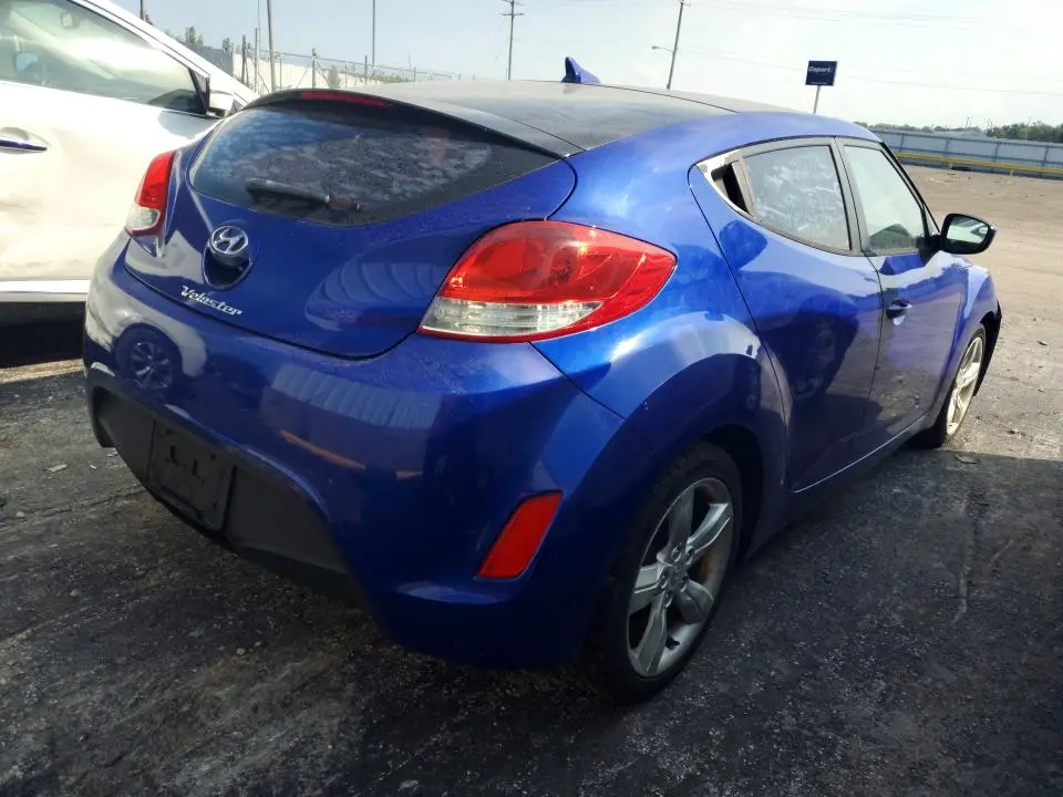 2012 HYUNDAI VELOSTER BASE  
