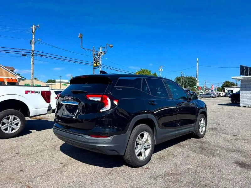 2022 GMC TERRAIN SLE  