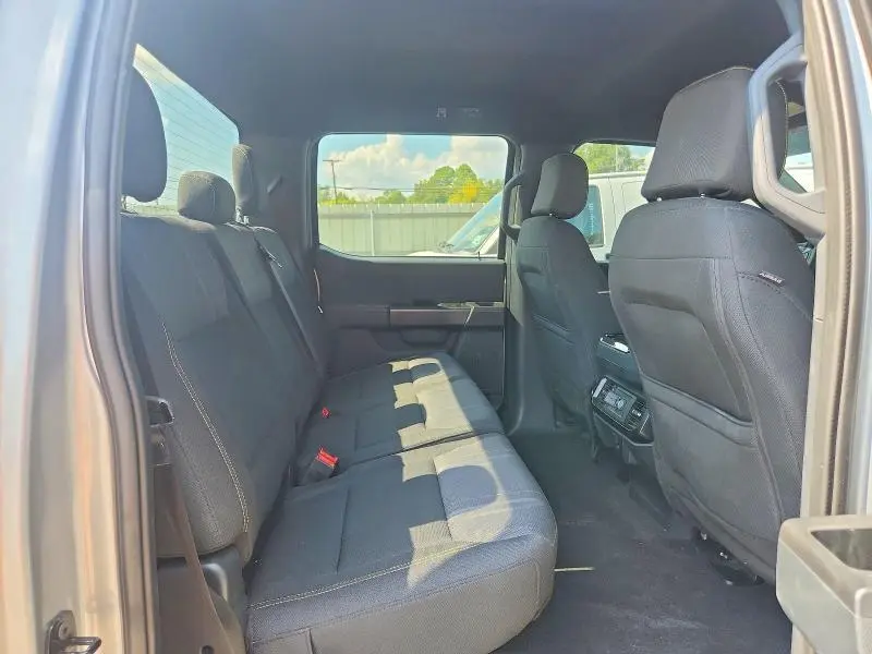 2024 FORD F150 STX  