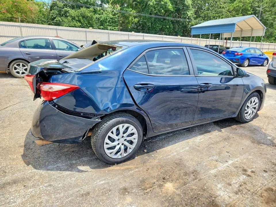 2018 TOYOTA COROLLA LE  