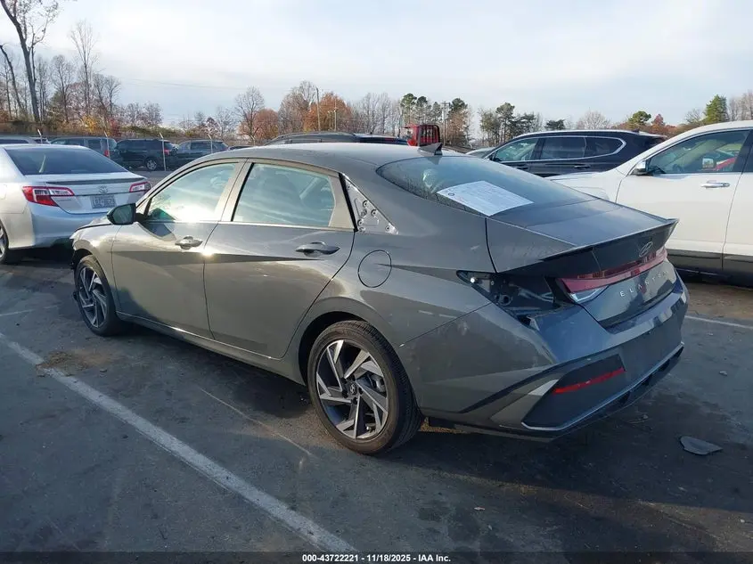 2025 HYUNDAI ELANTRA SEL SPORT