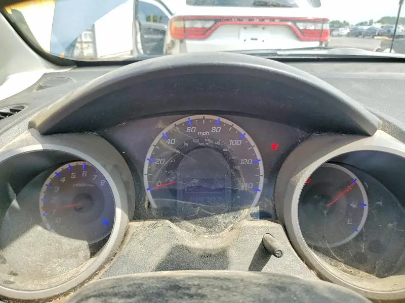 2011 HONDA FIT   